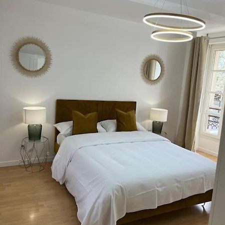 Beau Duplex Au Centre Ville. Mantes-la-Jolie Luaran gambar